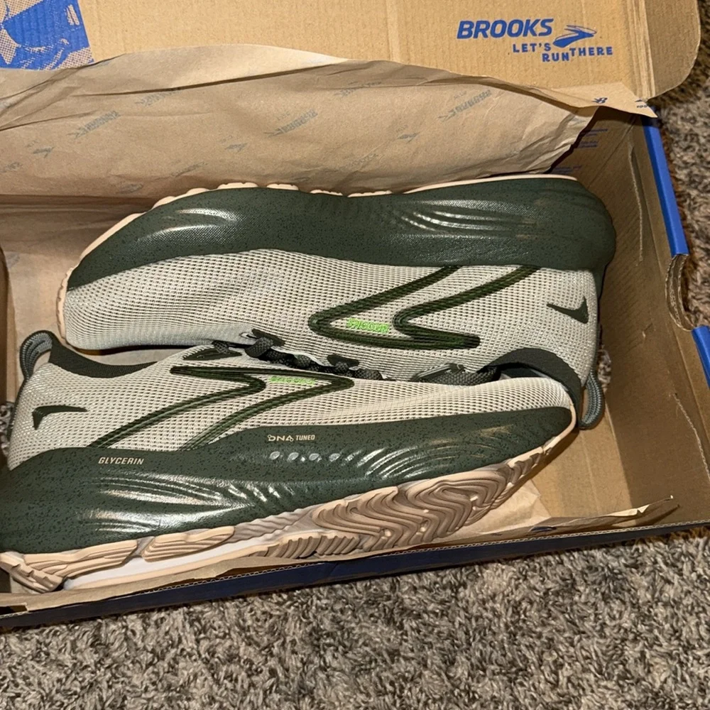 Brooks Glycerin 22 NEW Men’s 10 - Picture 9 of 9